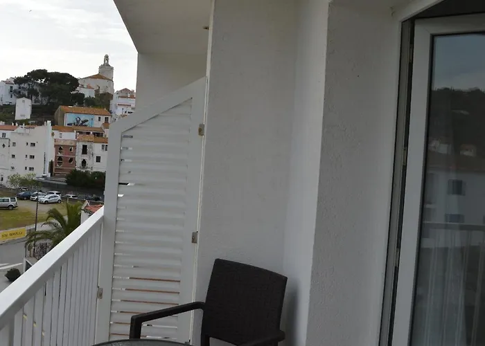 Nou Estrelles 2* Cadaqués