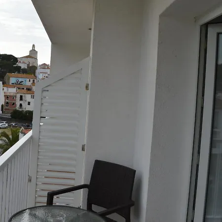 Nou Estrelles 2* Cadaques