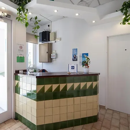 Hotel Nou Estrelles