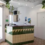 Hotel Nou Estrelles
